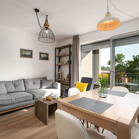 Luxusapartment Mit Meerblick Nur 50 Meter Zum Yachthafen, 300 Meter Zum Vrsar
