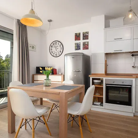 Luxusapartment Mit Meerblick Nur 50 Meter Zum Yachthafen, 300 Meter Zum