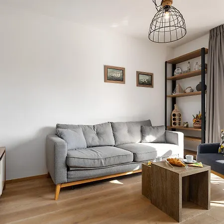 Luxusapartment Mit Meerblick Nur 50 Meter Zum Yachthafen, 300 Meter Zum Apartmán *