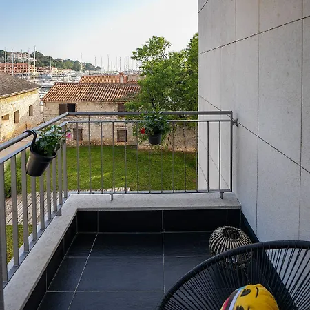 Luxusapartment Mit Meerblick Nur 50 Meter Zum Yachthafen, 300 Meter Zum *