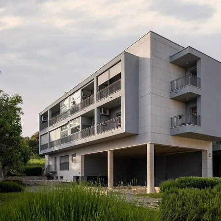 Luxusapartment Mit Meerblick Nur 50 Meter Zum Yachthafen, 300 Meter Zum * Vrsar