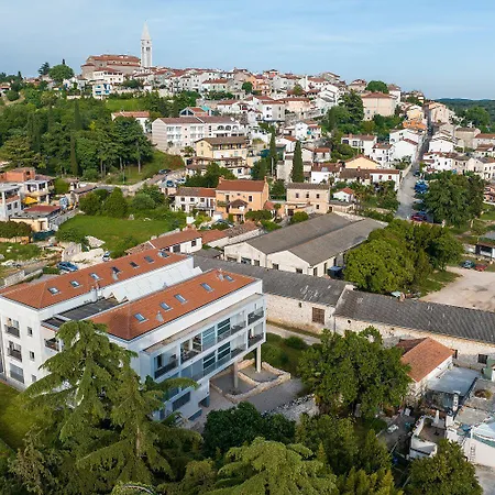 Apartmán Luxusapartment Mit Meerblick Nur 50 Meter Zum Yachthafen, 300 Meter Zum